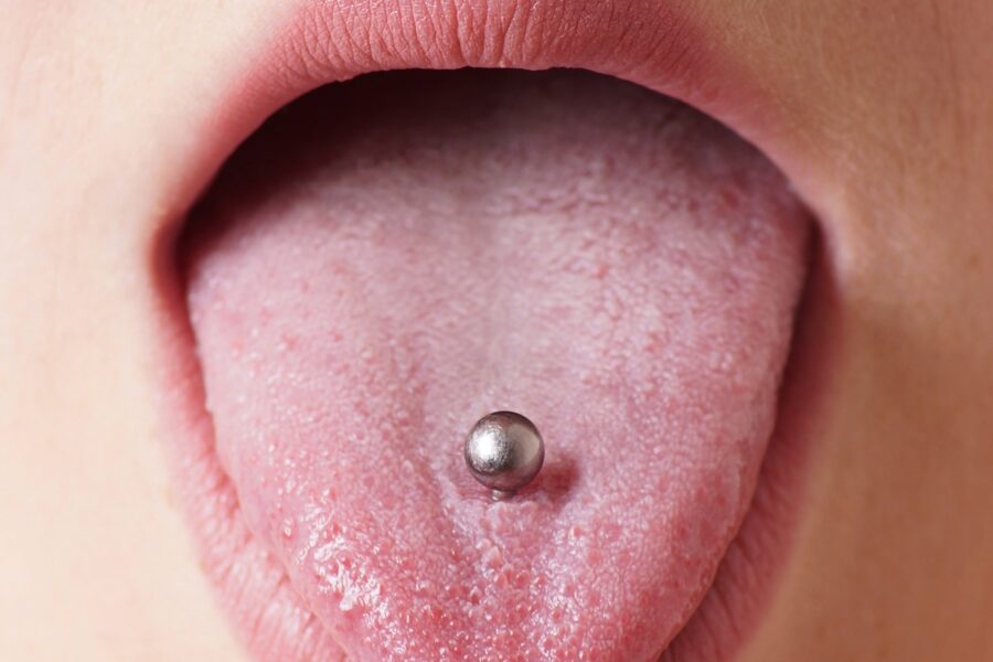 Piercing en la lengua